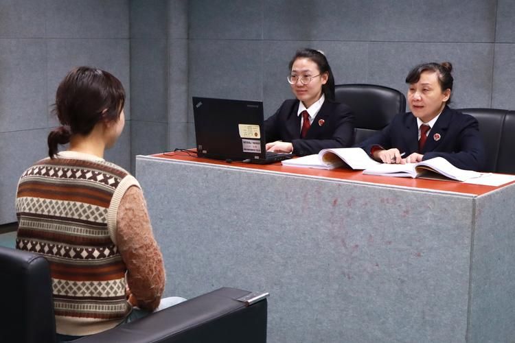 【江西鹰潭余江区最新通告：所有人员静默_江西省鹰潭市余江区疫情情况】