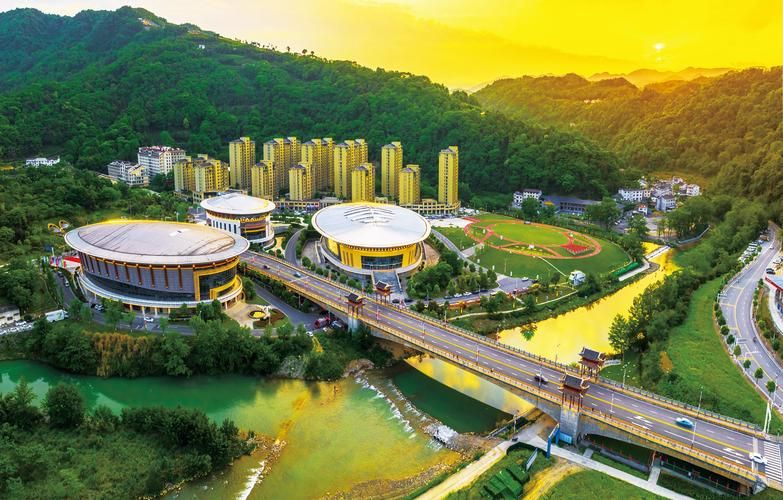 【湖北宜昌五峰土家族自治县封城标准最新公布_宜昌五峰县城在哪里】