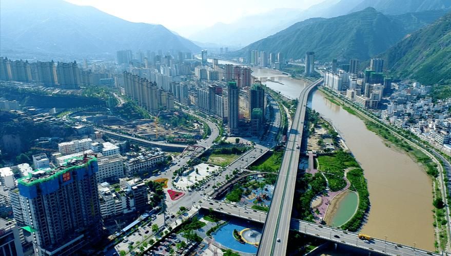 专家:武都区每年或现多个感染高峰_武都最新新闻