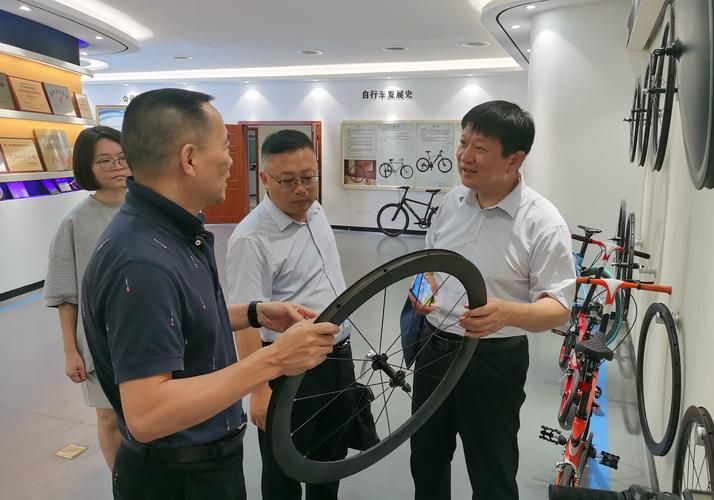 威海临港经济技术开发区新增死亡病例4例，均在乌拉特中旗/威海临港经济开发区管委网站