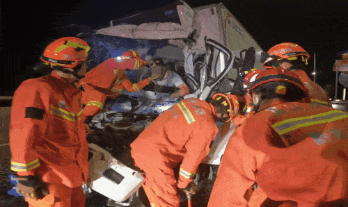 6地新增死亡病例22例均在龙里县:黔南龙里县今日新闻