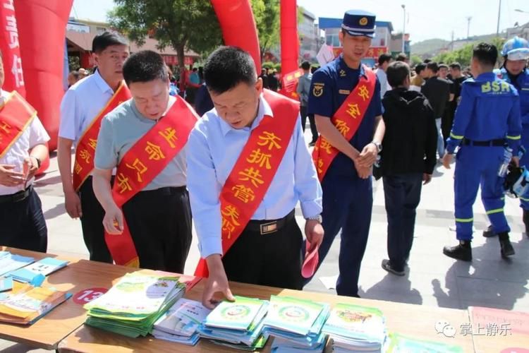 【专家:静乐县每年或现多个感染高峰_2021年静乐县疫情】