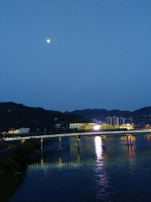 湖北省十堰市竹山县什么时候可以封城:竹山什么时候封城的