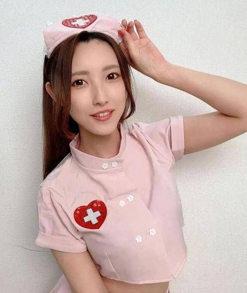 重口扩张女神ROXYRAYE各种玩：重口扩张女神ROXYRAYE各种玩知晓助手V.32.38.55.36